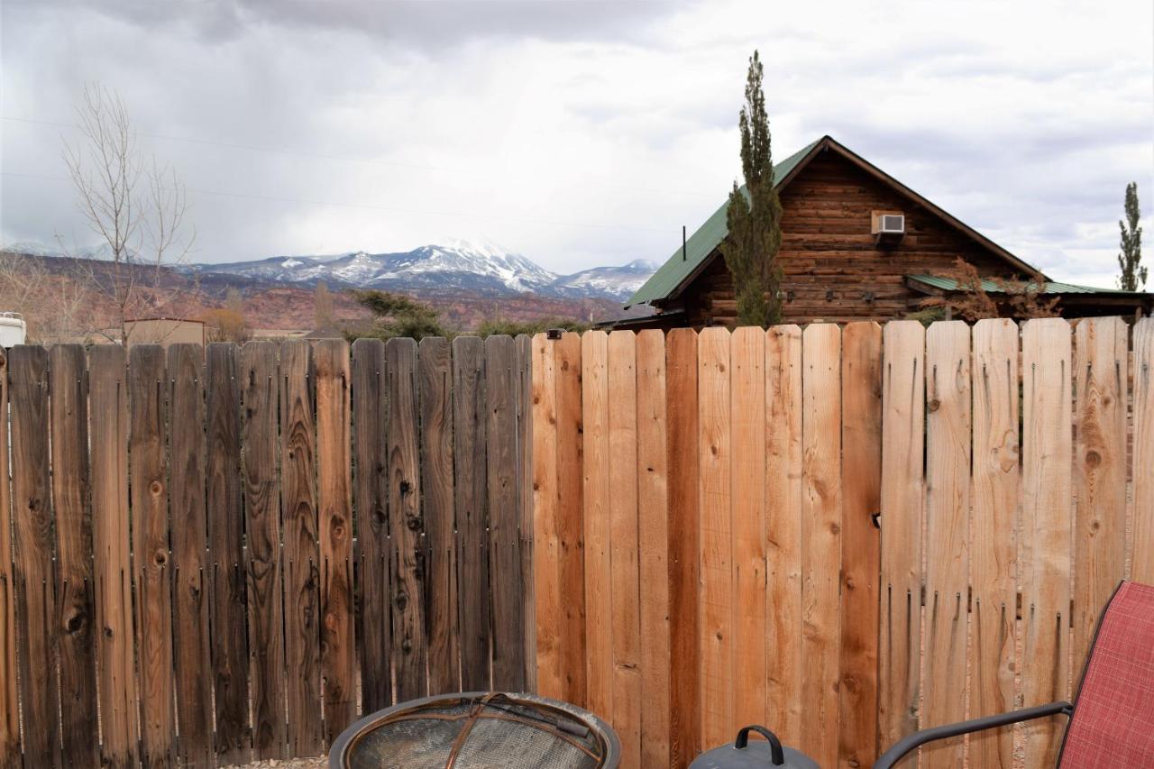 St Dane'S Desert Juniper Cabin Villa Moab Exteriör bild